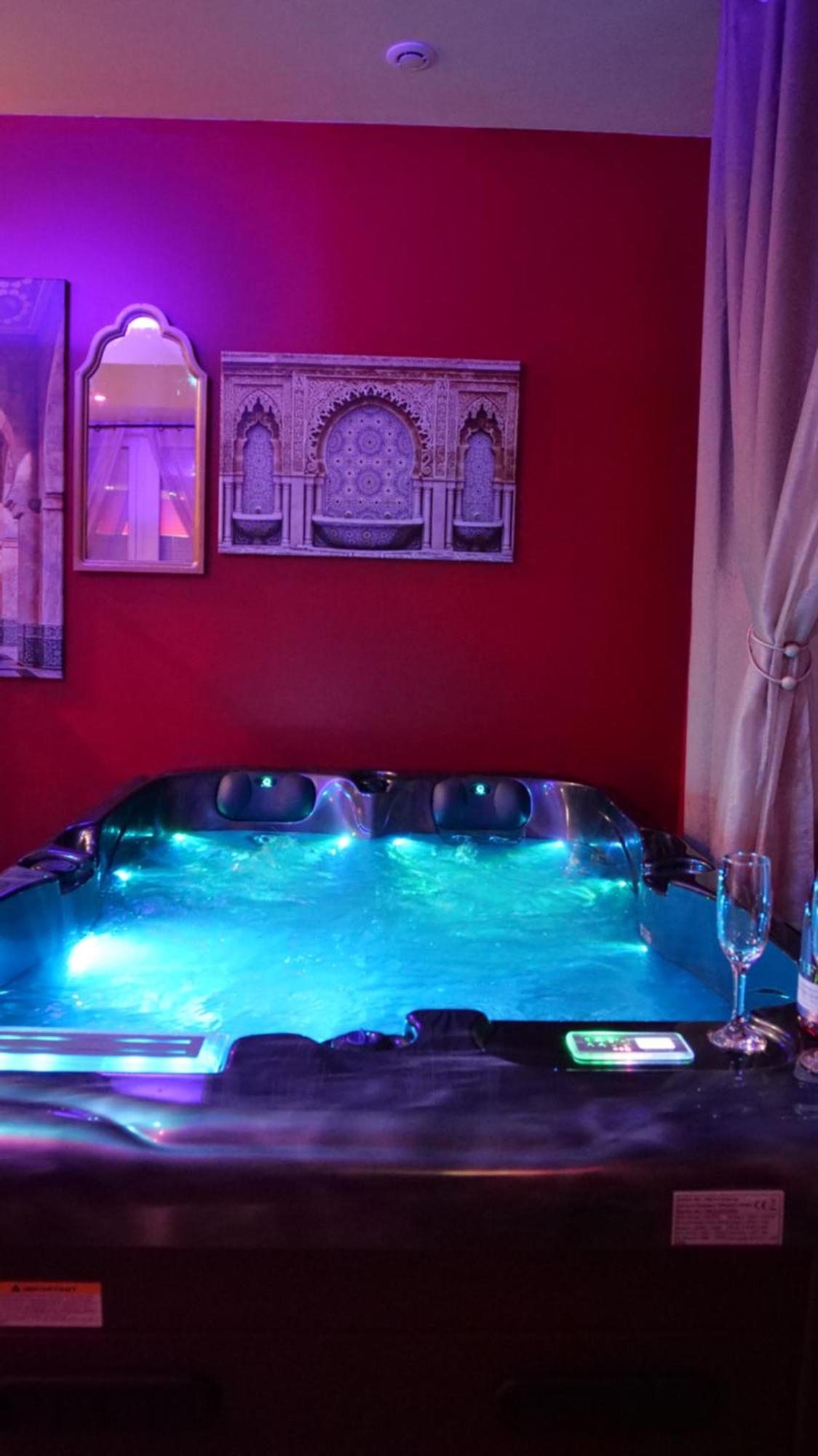 Spa Le Rubis D'Orient Calais Bagian luar foto